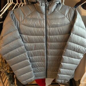 Woman’s eddie bauer NWT first accent storm down jacket